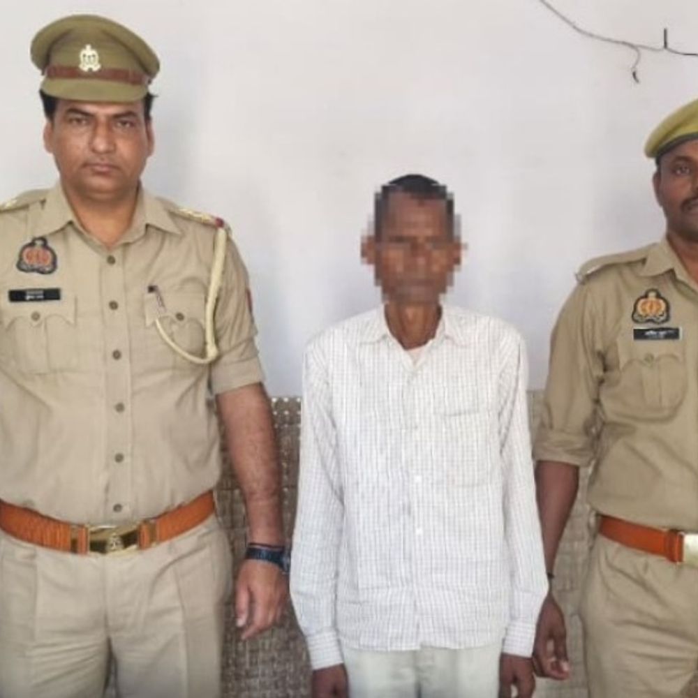 बेटे की हत्या का आरोपी पिता गिरफ्तार:सिकंद्राराऊ में डंडे से प्रहार कर की थी हत्या