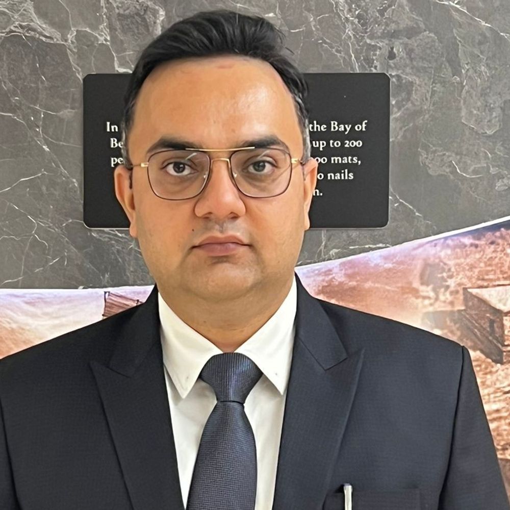 आयल-गैस जमाखोरी रोकने को टीमें गठित:बहराइच जिलाधिकारी अक्षय त्रिपाठी ने सतत् निगरानी के निर्देश दिए