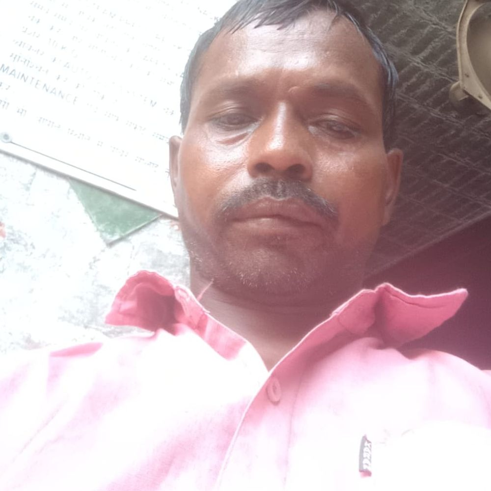 फर्रुखाबाद में किसान ने फांसी लगाई:जमीन विवाद और आर्थिक परेशानी की बात आई सामने; छह बच्चों का पिता था