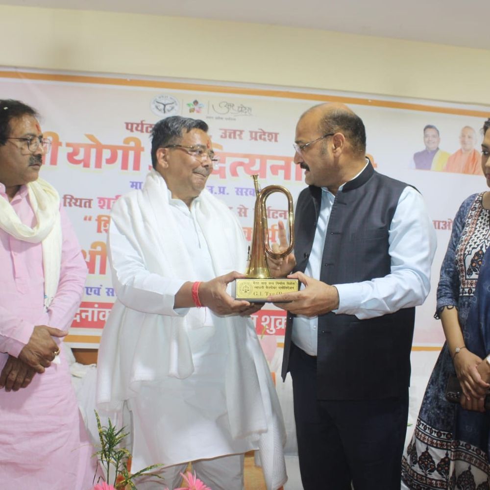 पर्यटन मंत्री जयवीर सिंह मेरठ पहुंचे:30 करोड़ की परियोजनाओं का लोकार्पण और शिलान्यास किया