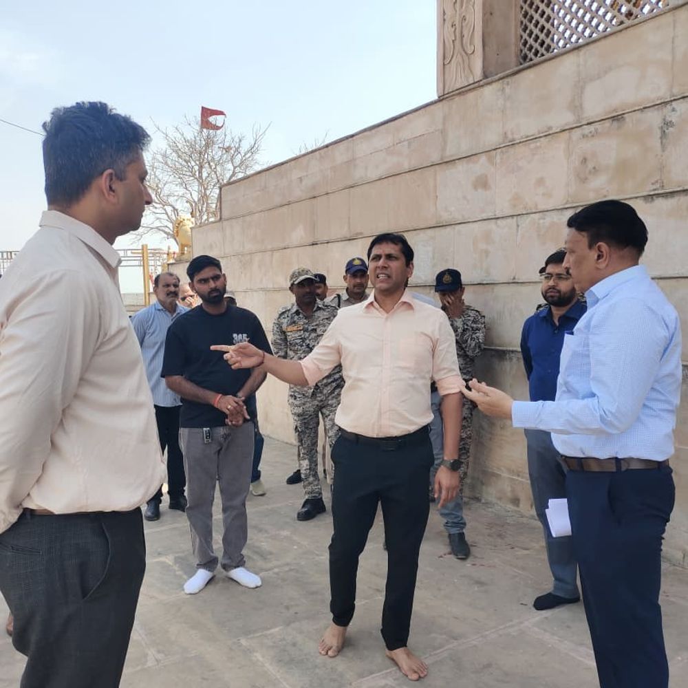 रतनगढ़ मेले की तैयारियां शुरू:  कलेक्टर-एसपी ने व्यवस्थाओं का निरीक्षण किया – datia News
