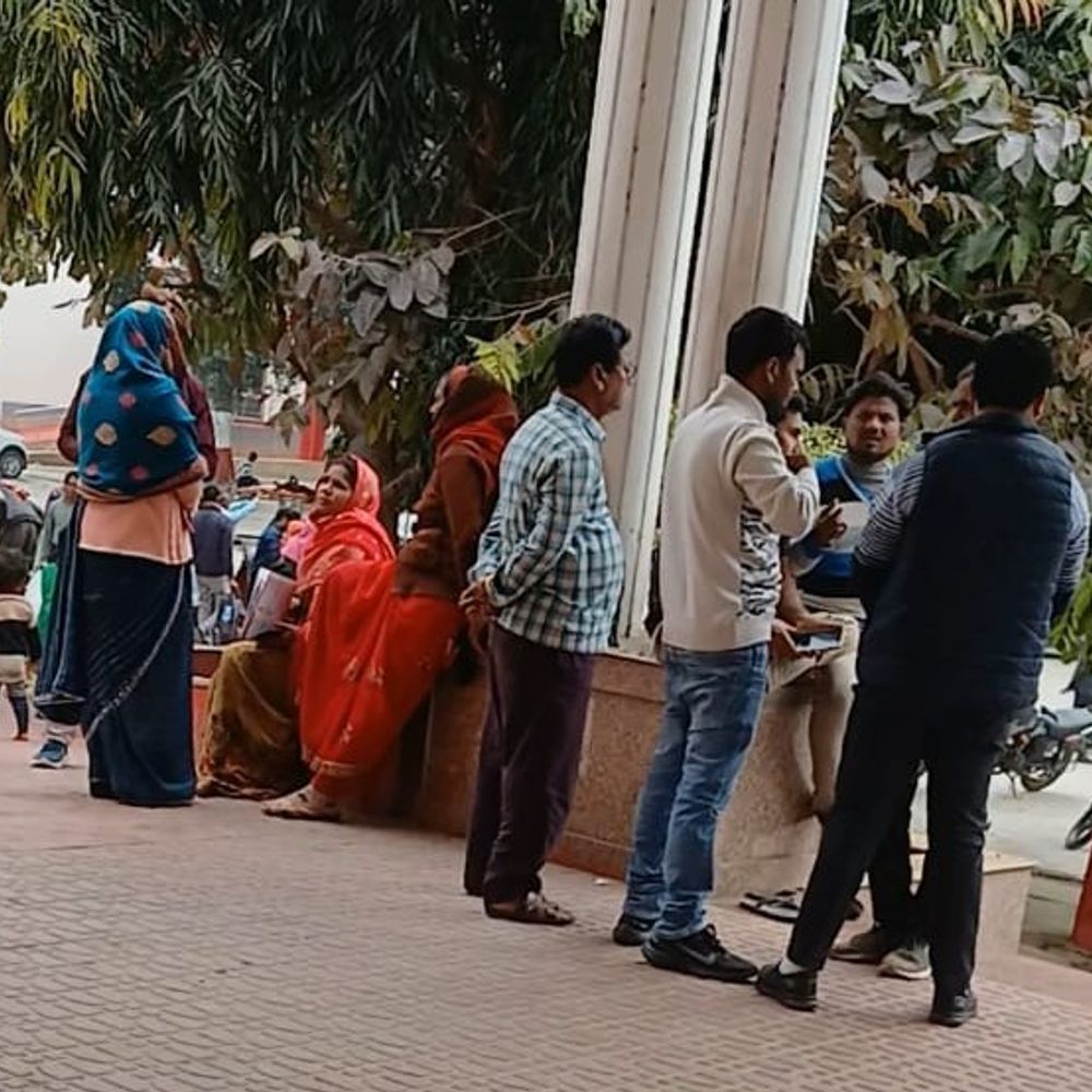 कन्नौज में युवती ने फांसी लगाकर की आत्महत्या:कमरे में फंदे से लटका मिला शव, परिजनों ने पोस्टमार्टम से किया इनकार