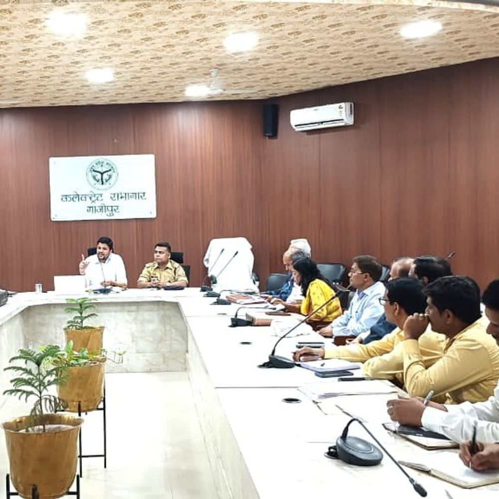 घरेलू सिलेंडर डिलीवरी अब OTP सत्यापन से होगी:कालाबाजारी रोकने, पारदर्शिता सुनिश्चित करने को डीएम के निर्देश