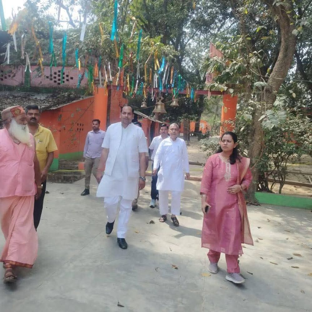 धोबिया आश्रम में चिड़ियाघर स्थापना की कवायद तेज:हरदोई में वन और राजस्व विभाग ने संयुक्त सर्वेक्षण किया