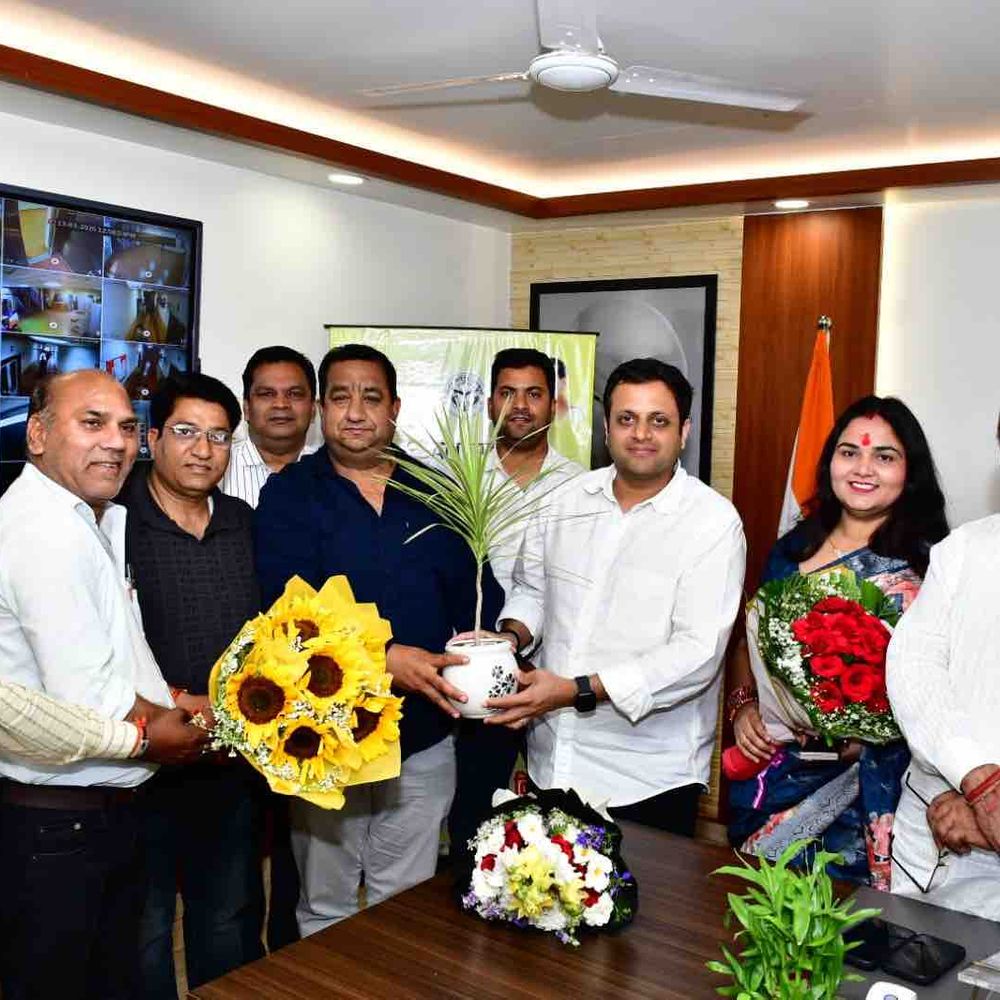 गाजियाबाद ब्लूमबर्ग मेयर चैलेंज के टॉप 24 शहरों में शामिल:प्राकृतिक पेंट प्रोजेक्ट से मिली शहर को वैश्विक पहचान