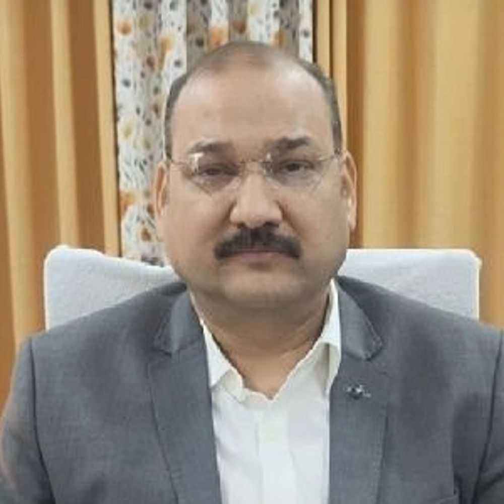 मेरठ में LPG-पेट्रोल आपूर्ति पर जिलाधिकारी की एडवाइजरी:सिलेंडर सप्लाई करने वाले वाहनों को दी जाएगी पुलिस सुरक्षा