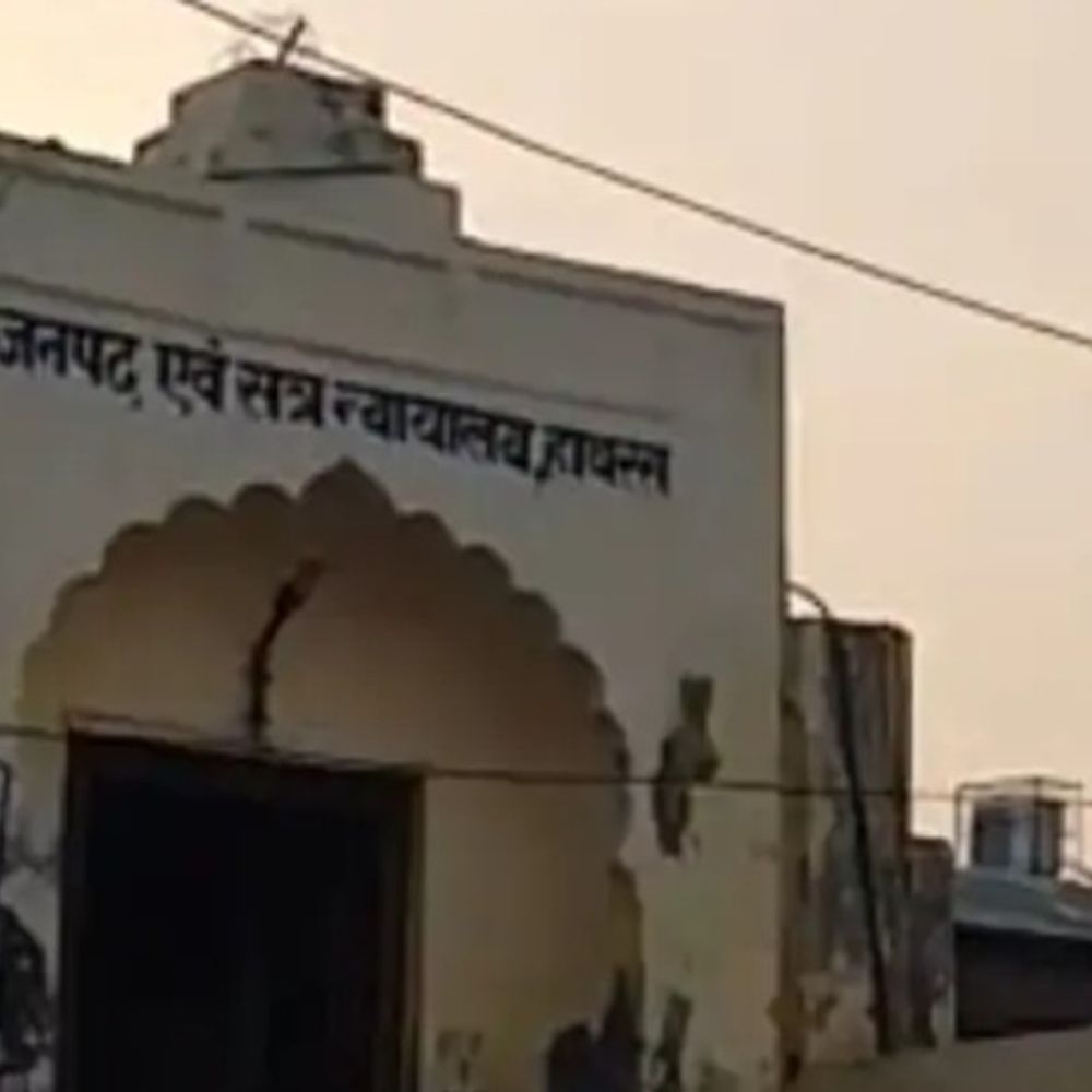 हत्या के प्रयास के दो दोषियों को सजा:हाथरस में कोर्ट ने 7-7 साल की कैद और 10-10 हजार का लगाया जुर्माना