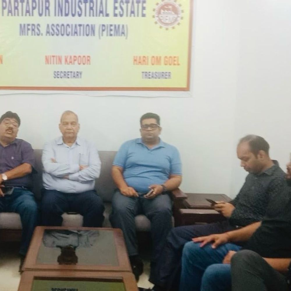 वैश्विक हालात का मेरठ के उद्योगों पर पड़ा असर:गैस की कमी, महंगा सी-फ्रेट और शिपमेंट में देरी से MSME परेशान