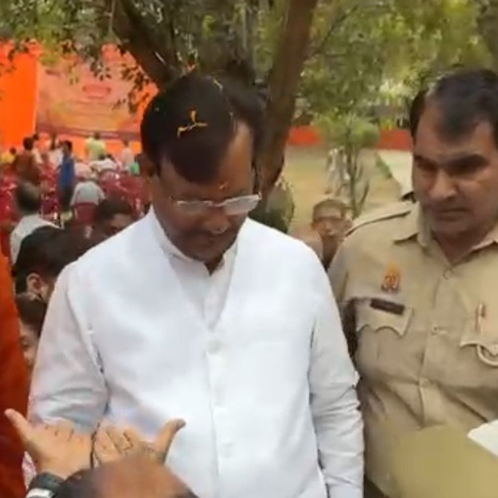 भाजपा विधायक से सवर्णों ने UGC पर पूछा सवाल:MLA बोले- घर आइए तो बताते हैं, युवाओं की शिक्षा से जुड़ा मामला है; धैर्य रखिए