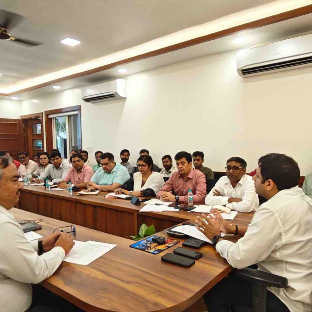 गाजियाबाद में जनगणना-2027 की तैयारियां शुरू:नागरिक खुद जानकारी भर सकेंगे, नगर आयुक्त ने अधिकारियों को दिए निर्देश