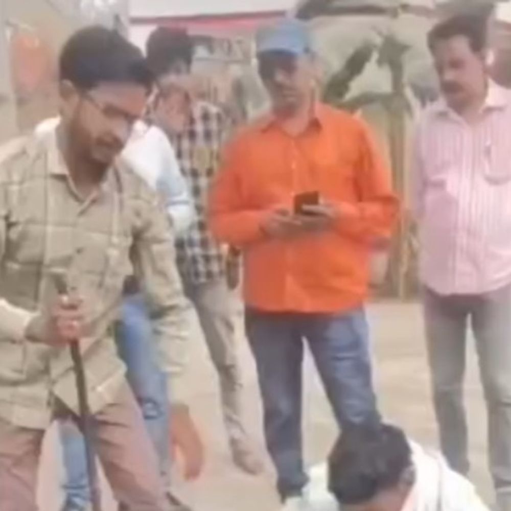 मिश्रौली में इंटरलॉकिंग सड़क निर्माण में गुणवत्ता की कमी:जांच में खुली पोल, लाखों रुपए से बनी थी इंटरलॉकिंग सड़क