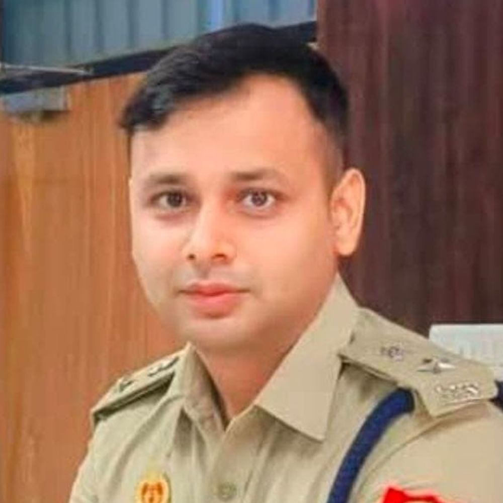 फतेहपुर एसपी अनूप सिंह हटाए गए:कानून व्यवस्था में विफलता के बाद अभिमन्यु मांगलिक को कमान