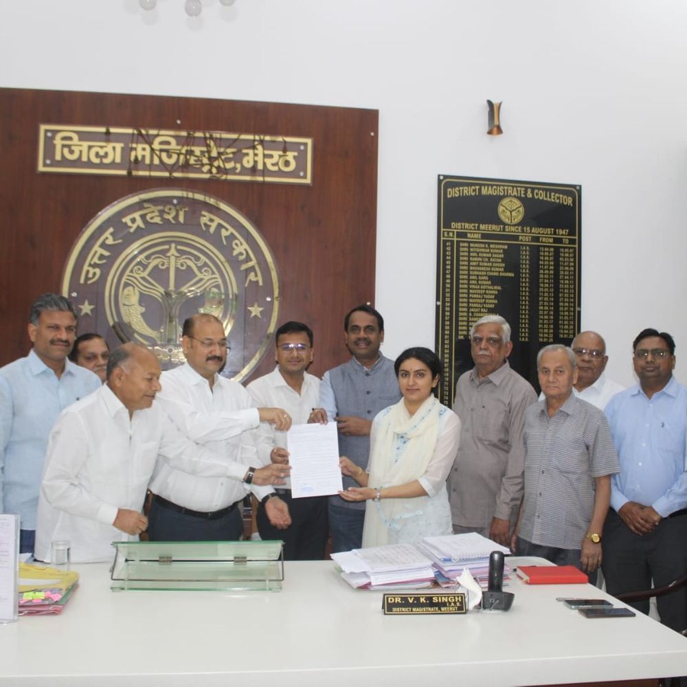 मेरठ सर्राफा बाजार में PNG कनेक्शन को MoU:गेल गैस और ज्वेलर्स एसोसिएशन ने जिलाधिकारी के समक्ष किए हस्ताक्षर