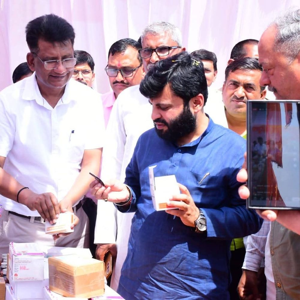 अयोध्या में पशु आरोग्य मेले का आयोजन:8 हजार से अधिक पशुओं का उपचार, वैज्ञानिकों ने दी अहम जानकारी, विधायक ने किया संबोधित