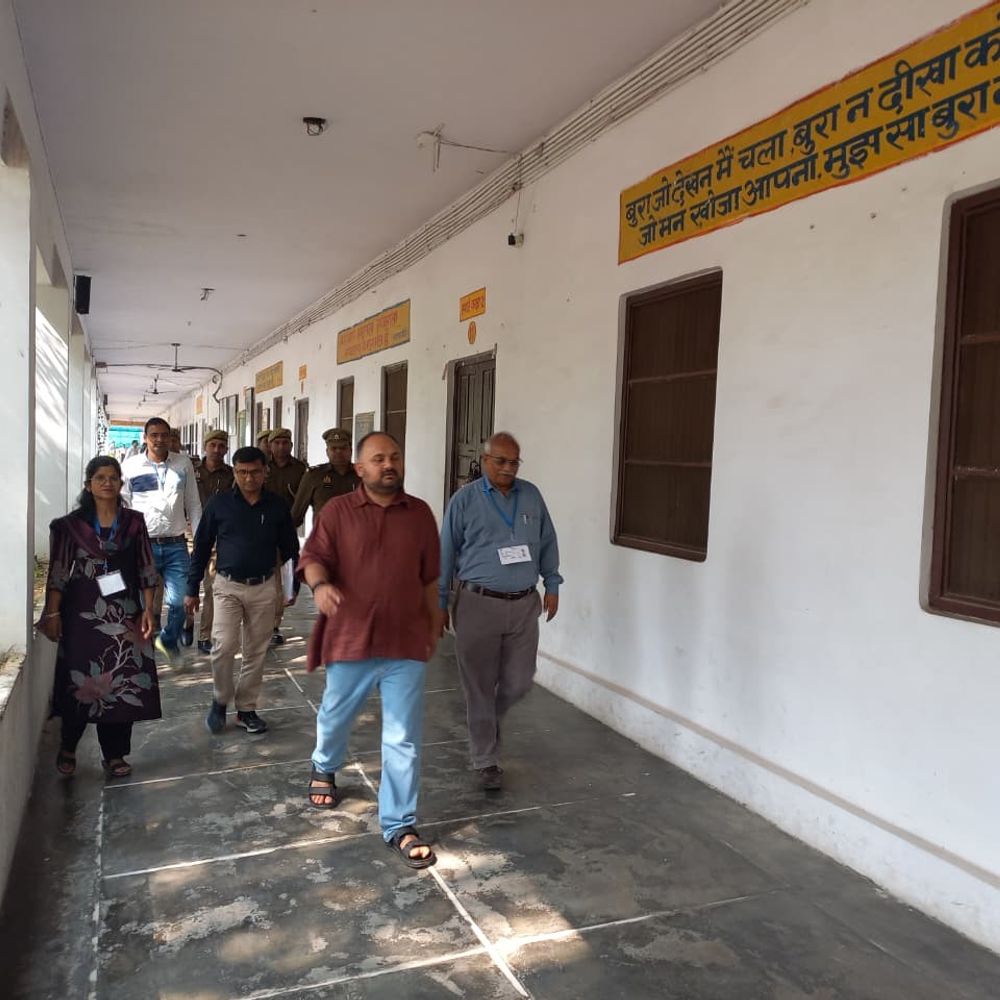 हापुड़ में 1.70 लाख बोर्ड कॉपियों की होगी जांच:900 शिक्षक करेंगे 18 मार्च से मूल्यांकन, CCTV निगरानी में होगा कार्य