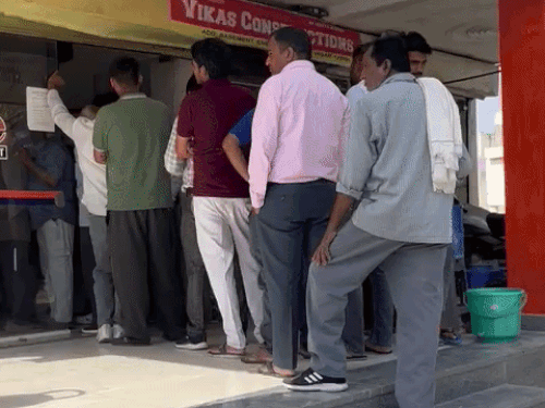 हरियाणा में होटल-ढाबों में खाने के रेट बढ़ने के संकेत:  संचालक बोले-सिलेंडरों की बुकिंग नहीं हो रही, डीजल भट्ठियों और तंदूर पर खाना पका रहे – Hisar News