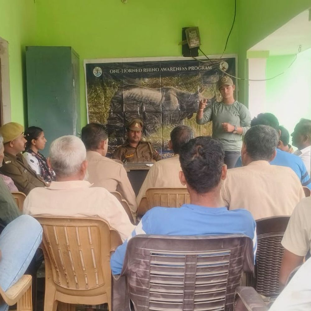 दुधवा में भारत-नेपाल सीमा बैठक आयोजित:गैंडों के संरक्षण, सीमा समन्वय पर बनी रणनीति