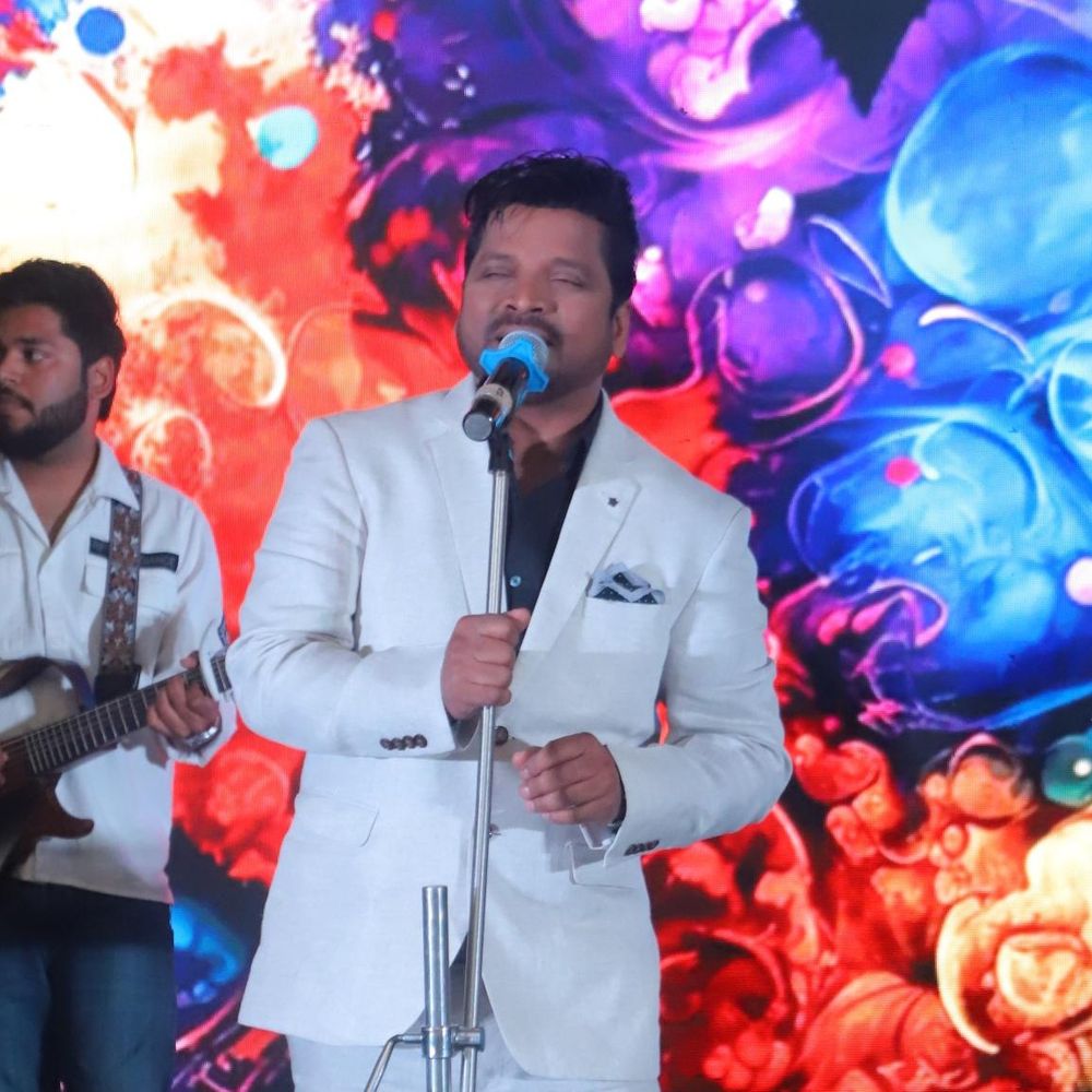 स्पाइसी शुगर संस्था के वार्षिक फिनाले में पहुंचे सिंगर शाहिद:अपने ट्रेडिंग गानों से बांधा समां, 'एक कुड़ी' 'कुक्कड़' जैसे हिट गानों को दे चुके हैं आवाज