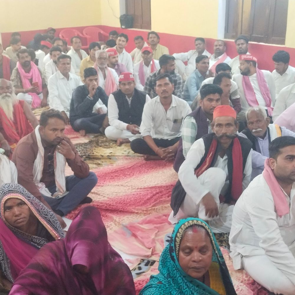 समाजवादी पार्टी ने मनाई कांशीराम जयंती:कार्यकर्ताओं ने PDA को संगठित करने का संकल्प लिया