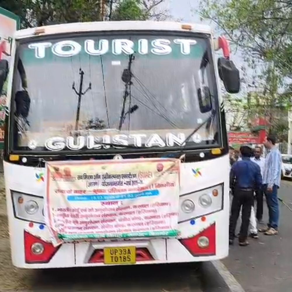 बिजनौर के किसान करनाल रवाना:एशिया के सबसे बड़े संस्थान में लेंगे 7 दिवसीय कृषि प्रशिक्षण