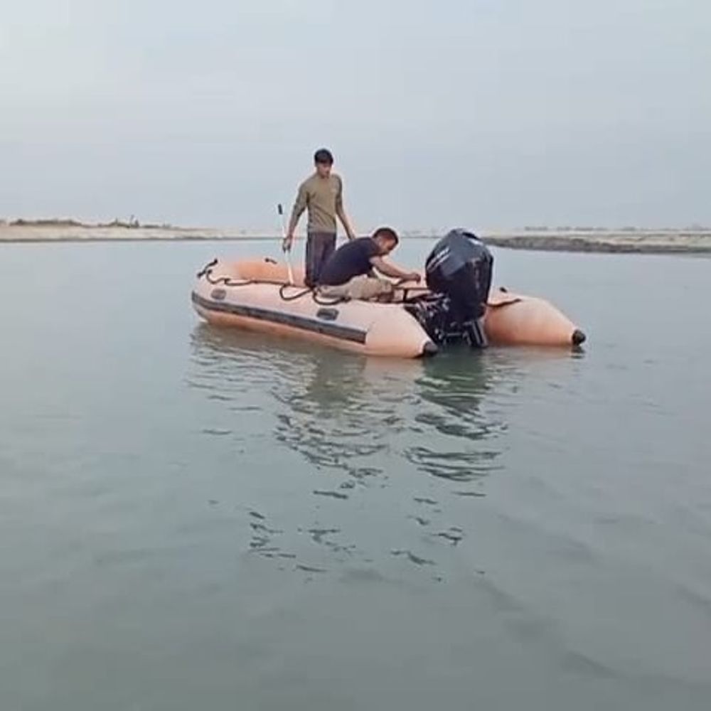 लखीमपुर-खीरी में शारदा नदी किनारे दो किशोर लापता:डूबने की आशंका, कपड़े, चप्पल और साइकिल मिलने से तलाश जारी