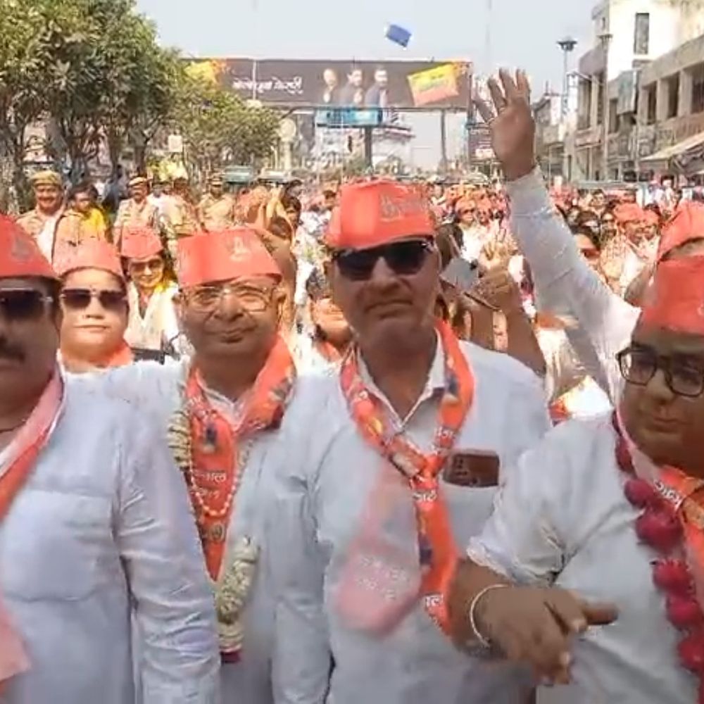 फिरोजाबाद में झूलेलाल जन्मोत्सव शुरू:भव्य प्रभात फेरी और बाइक रैली निकली, 20 मार्च को होंगे कार्यक्रम