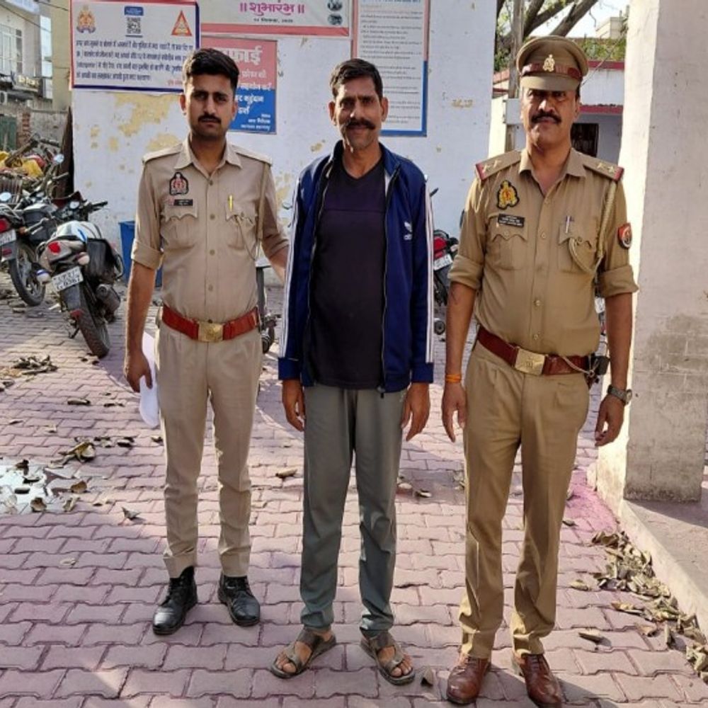 बच्ची से छेड़छाड़ करने वाला रिटायर्ड फौजी गिरफ्तार:महिला सिपाही की बेटी से की थी वारदात, पुलिस से बोला- वह बहक गया था