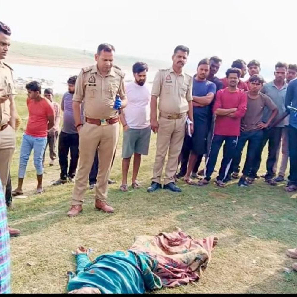 टोंस नदी पुल से गिरकर व्यक्ति की मौत:प्रयागराज के मेजा थाना क्षेत्र में हुई घटना, मानसिक रूप से अस्वस्थ था मृतक