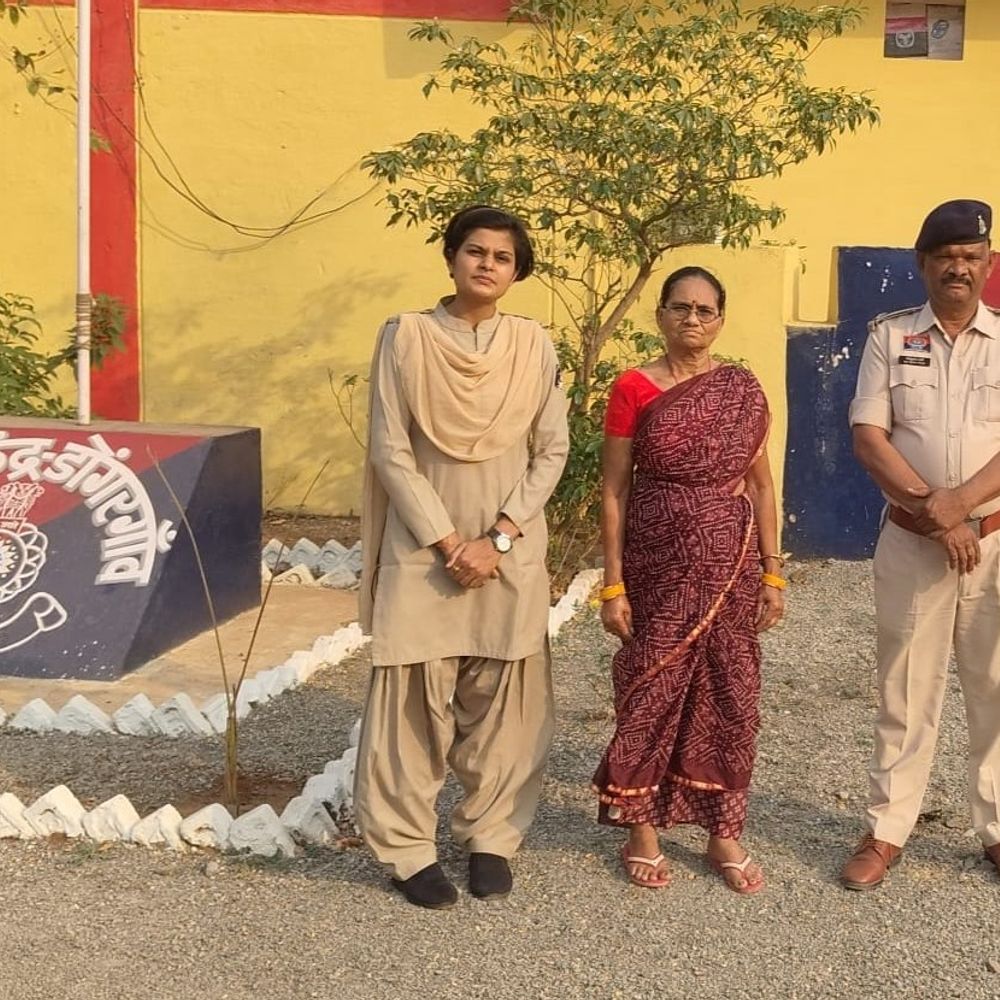 महिला समूह से 8.85 लाख की धोखाधड़ी:  एनजीओ के नाम पर लोन लेकर निजी-खर्च में किए इस्तेमाल, दो साल से फरार अध्यक्ष नागपुर से गिरफ्तार – Rajnandgaon News
