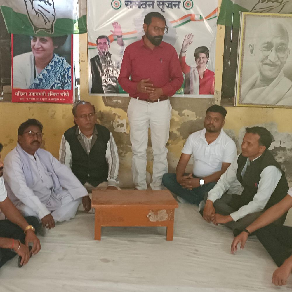 आलू के दाम गिरे, किसान आर्थिक संकट में:मैनपुरी में किसान कांग्रेस ने सरकार से हस्तक्षेप की मांग की