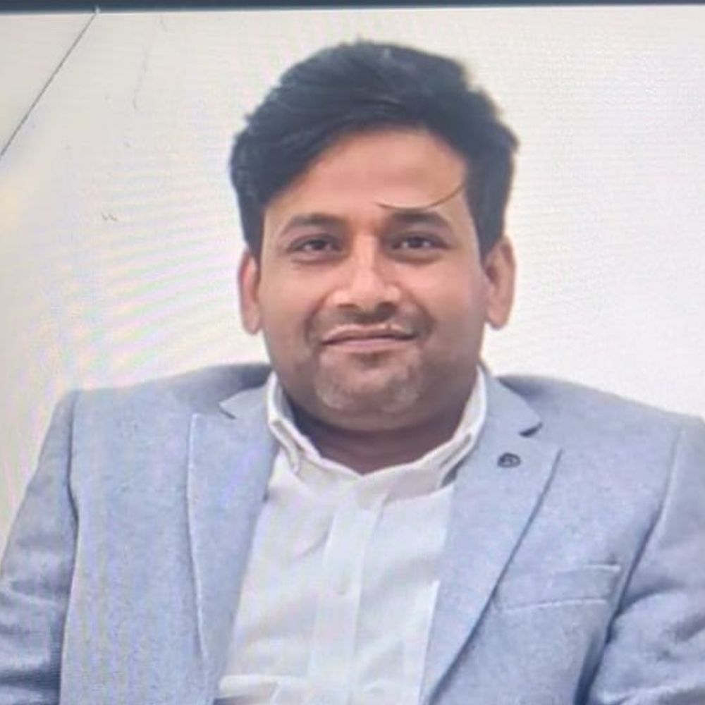 पीलीभीत में एसडीओ पर चालक से गाली-गलौज का आरोप:ऑडियो वायरल होने से कर्मचारियों में आक्रोश, कार्रवाई की मांग