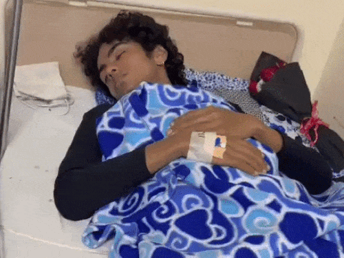 मोहाली में बाइक सवार युवक को फ्लाईओवर से नीचे फैंका:  निहंग लुक में थे आरोपी, तलवार दिखाकर पहले रोका, फिर लड़की से ज्वेलरी-फोन छीना – Chandigarh News