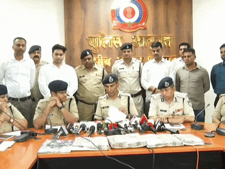 भोपाल में हवाला के 55 लाख लूटे, 12 आरोपी गिरफ्तार:सट्टे के कर्ज में डूबे अकाउंटेंट ने रची थी साजिश; 35 लाख कैश बरामद