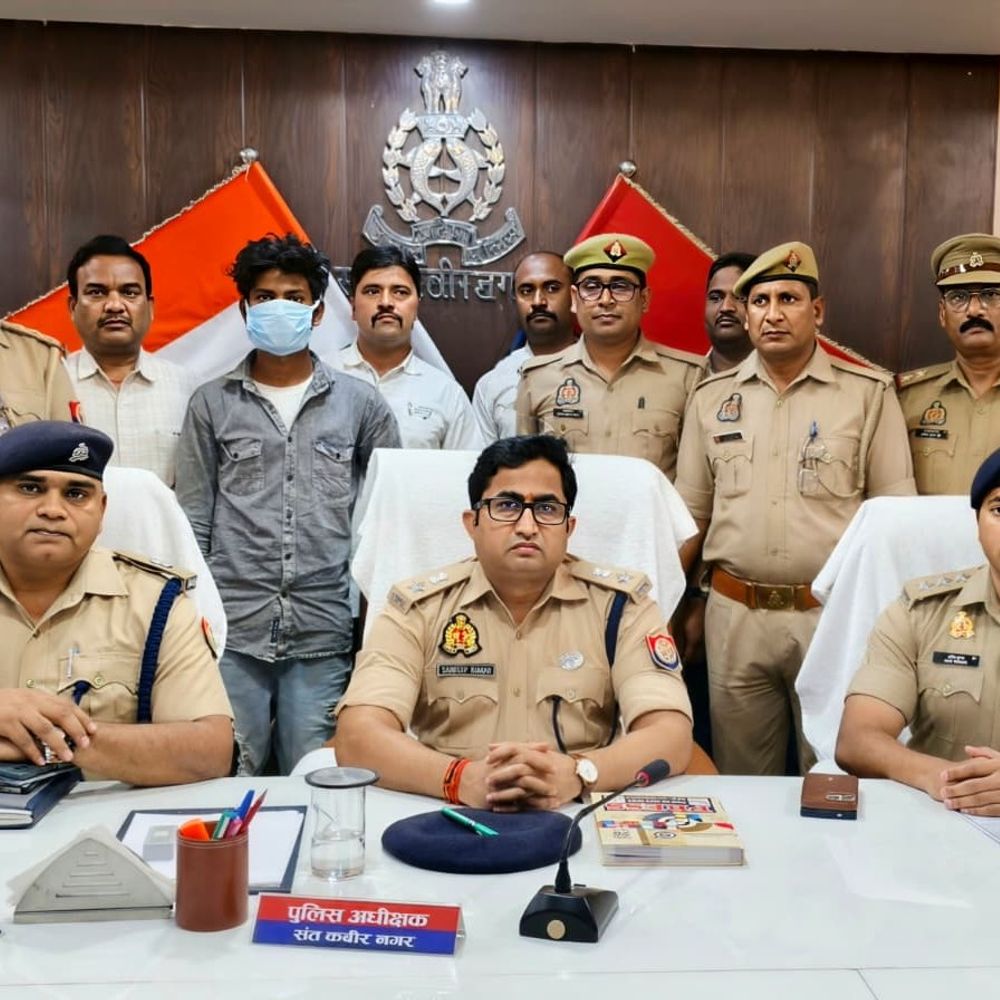 संतकबीरनगर में दूसरे से बात करने पर प्रेमिका की हत्या:शव को नहर में फेंका, प्रेमी गिरफ्तार; 8 महीने से रहते थे साथ