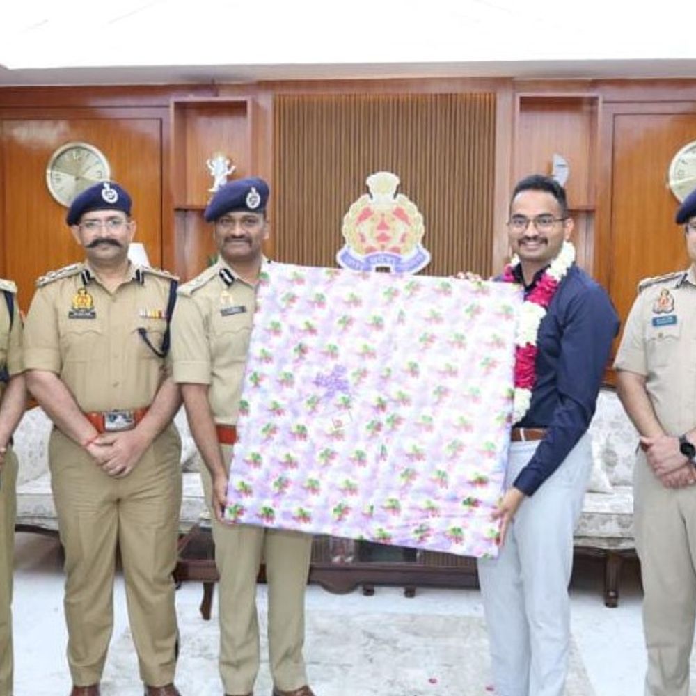 गाजियाबाद में 3 साल तैनात रहे IPS निमिष पाटिल:पुलिस लाइन में CP जे. रविंदर समेत सभी अधिकारियों ने दी विदाई पार्टी