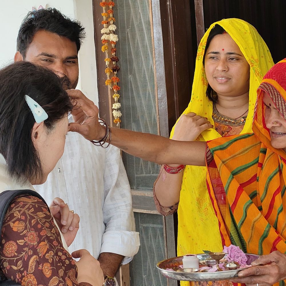 जापानी प्रोफेसर हिरोको नागासाकी अमेठी पहुंचीं:रीतिकालीन कवि सुखदेव मिश्र के काव्य पर कर रही हैं शोध