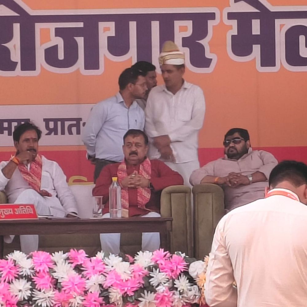 मंत्री अनिल राजभर बोले- इजराइल में यूपी के श्रमिक सुरक्षित:सरकार उनकी सुरक्षा के प्रति संवेदनशील, लौटने की है पूरी व्यवस्था