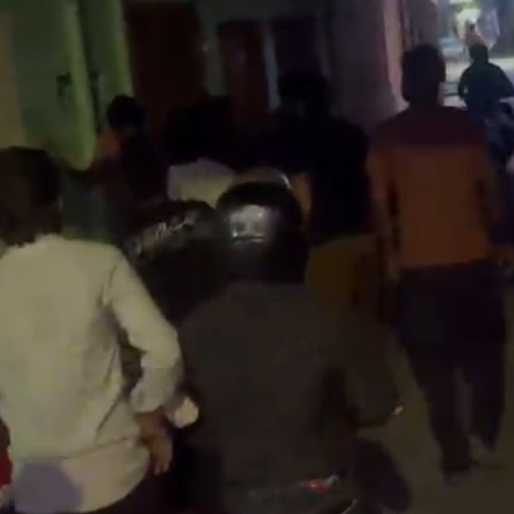 प्रेम विवाह से नाराज लड़की पक्ष का हमला:मेरठ में ससुराल में घुसकर मारपीट, तीन घायल