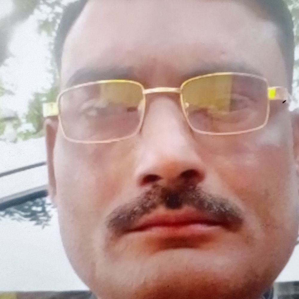 हरदोई में बोलेरो खंती में पलटी, एक की मौत:तिलक समारोह से लौट रहे थे लोग, दो गंभीर घायल