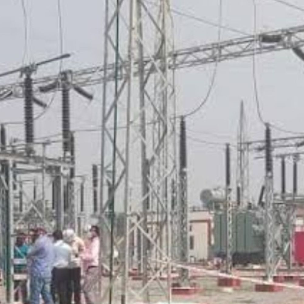 जौनपुर में स्मार्ट मीटर उपभोक्ताओं को राहत:50% रिचार्ज पर 3 दिन के लिए बहाल होगी बिजली आपूर्ति