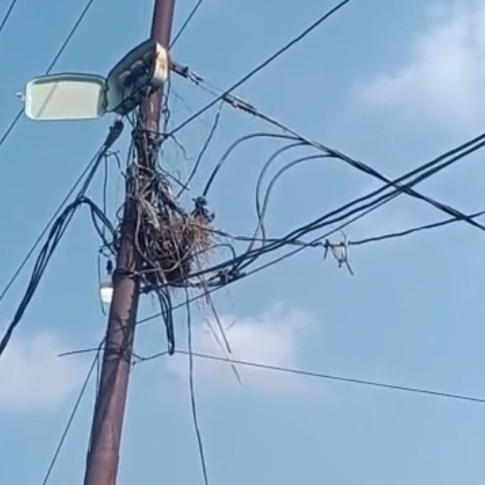 अंबेडकरनगर में बिजली की मांग 200 मेगावाट पहुंची:गर्मी बढ़ने से आपूर्ति में चुनौती, 360 मेगावाट तक पहुंचने का अनुमान