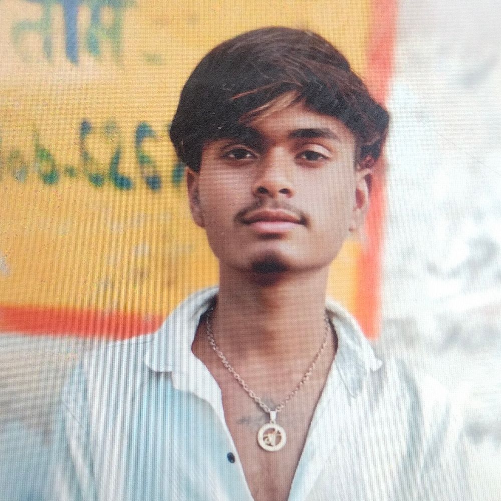 ललितपुर में किशोर का सुसाइड:मां बोली- एक महिला लड़की से मिलवाती थी, शारीरिक शोषण के बाद ब्लैकमेल किया