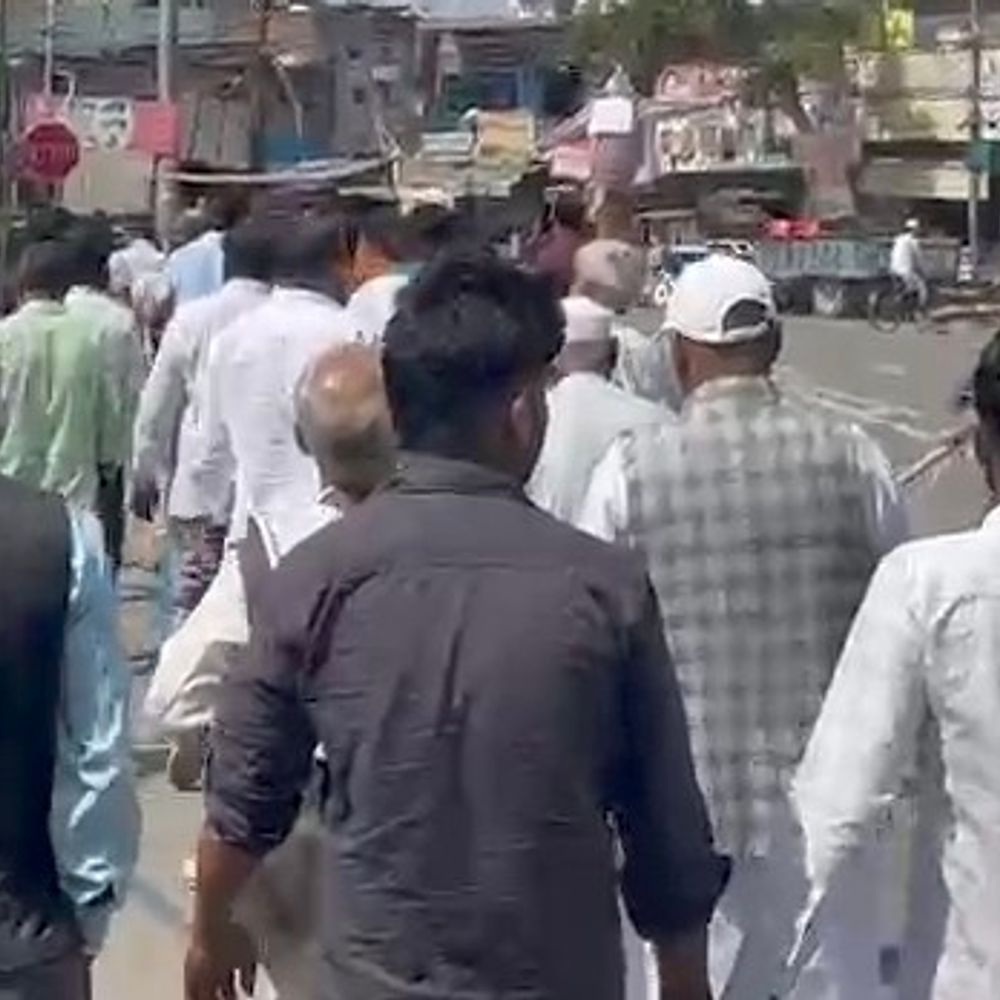 सपा विधायक पंकज मलिक का पुतला जलाया:कैबिनेट मंत्री अनिल कुमार को कहा था गुंडा, समर्थकों में गुस्सा