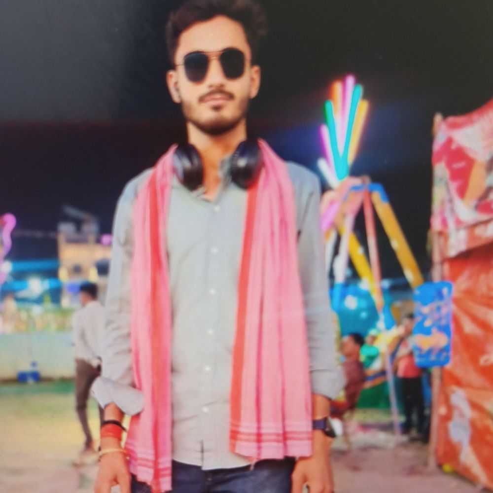 वाराणसी में ग्रेजुएशन छात्र ने की आत्महत्या:सारनाथ के किराए के मकान में फंदे से लटका मिला शव, पुलिस जांच में जुटी