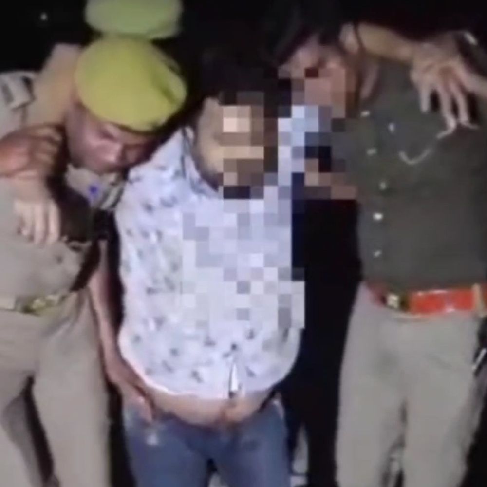 बदायूं डबल मर्डर केस में मुठभेड़ पर सवाल:पुलिस की FIR में खुलासा- तमंचा बरामदगी में आरोपी को जीप से उतारकर अकेले भेजा