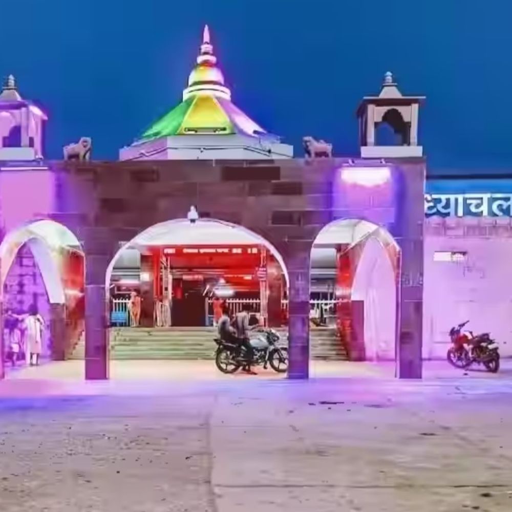 मिर्जापुर में विंध्याचल नवरात्रि मेला: 30 ट्रेनों का ठहराव:लखनऊ-मिर्जापुर, प्रयागराज-पटना स्पेशल ट्रेनें; सुरक्षा बढ़ाई गई