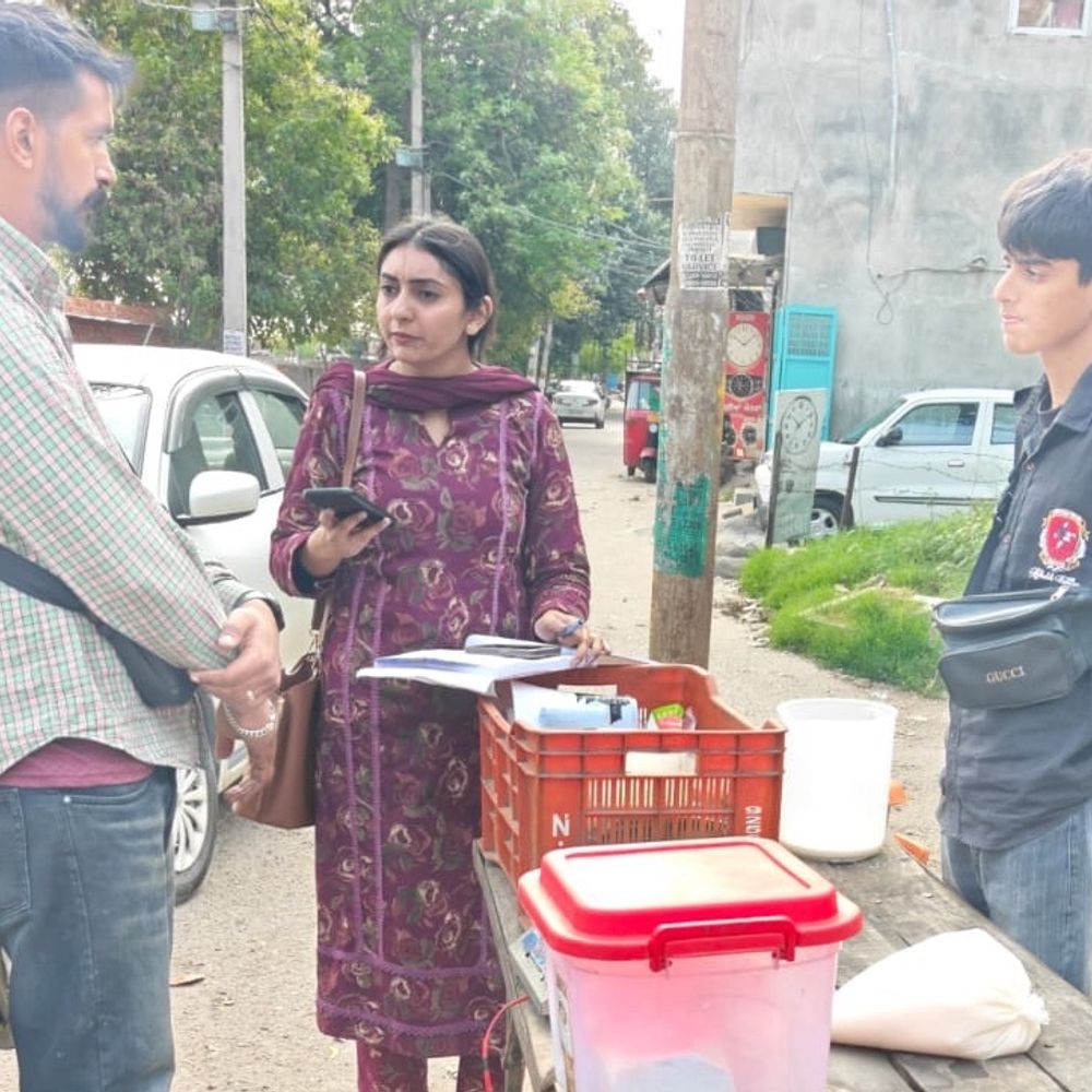 लुधियाना में फ़ूड सेफ्टी टीम का बड़ी कार्रवाई:  दूध,पनीर और आइसक्रीम सहित 11 सैंपल भरे; जांच के लिए लैब भेजे – Ludhiana News