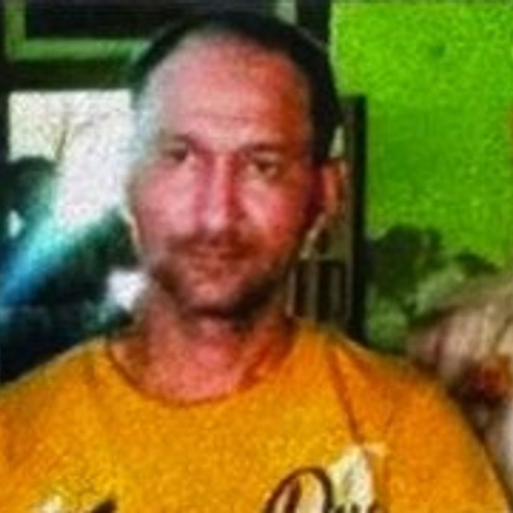 धर्म बदलकर युवती ने इंस्टाग्राम फ्रेंडशिप से फंसाया,:खुद को CRPF कमांडेंट बताकर युवती को लखनऊ बुलाया; ट्रेन में छेड़छाड़ के मामले में खुला राज