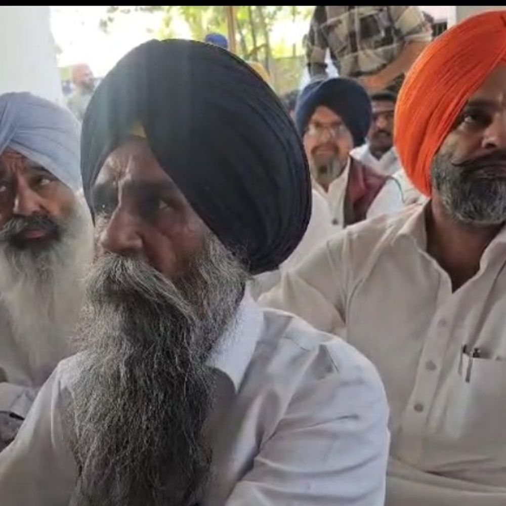 बाघा पुराना ब्लॉक समिति चुनाव में हंगामा, पुलिस बल तैनात:  दोनों पक्षों के बीच हुई धक्कामुक्की, अकाली-कांग्रेस नेताओं ने सरकार पर लगाए गंभीर आरोप – Moga News