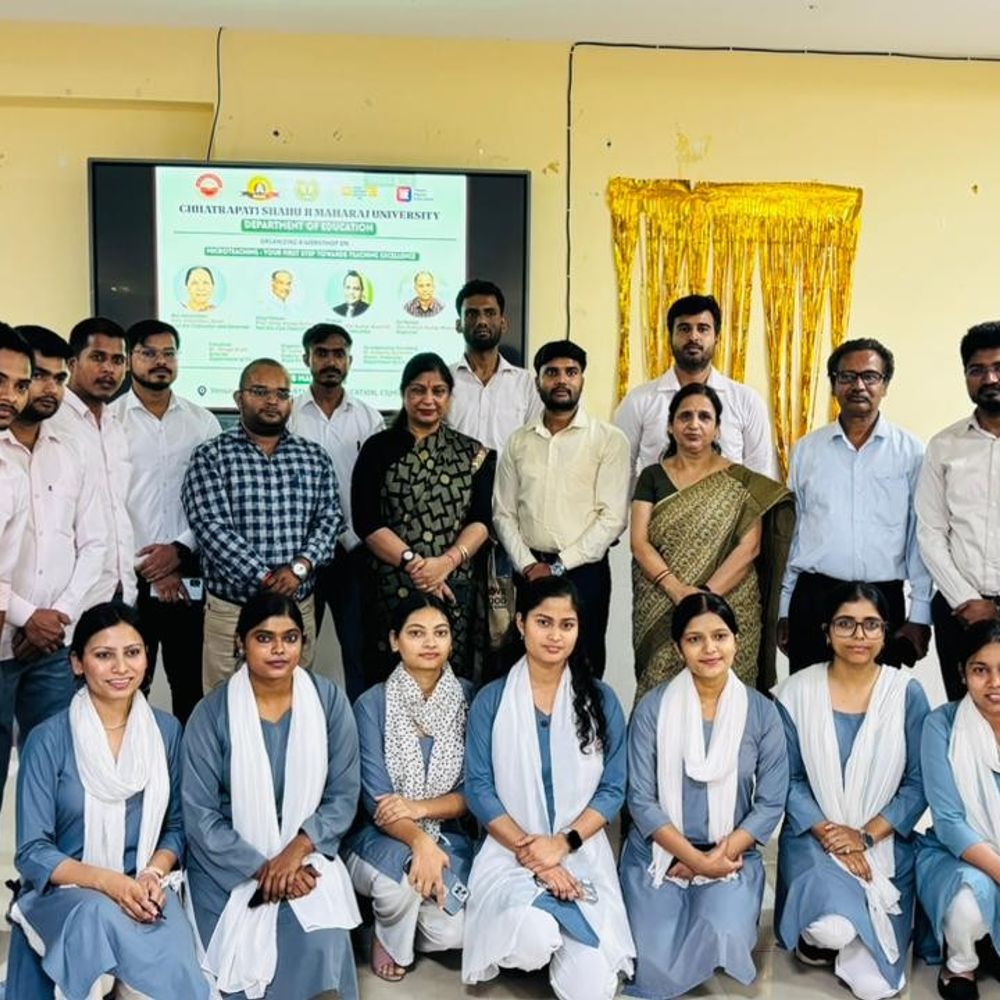 क्लासरूम में जाने से पहले सीखीं पढ़ाने की बारीकियां:CSJMU में माइक्रो-टीचिंग वर्कशॉप का समापन; 150 शिक्षकों ने ली ट्रेनिंग
